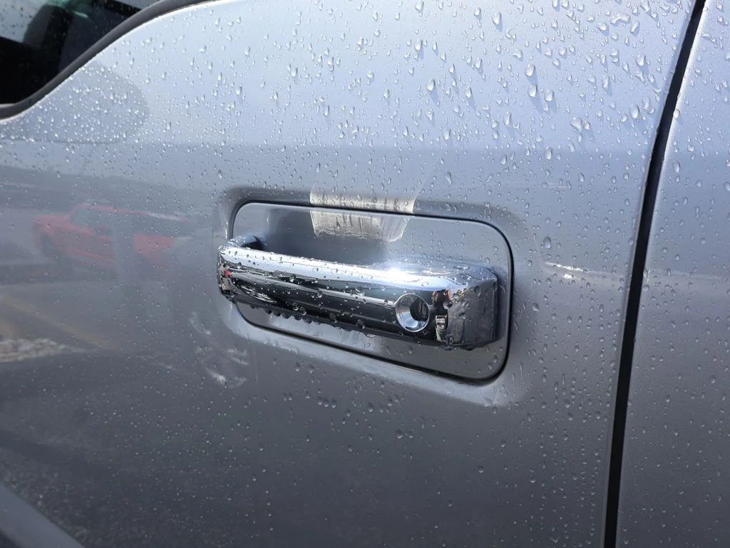 Used 2018 Ingot Silver Ford XLT image 25
