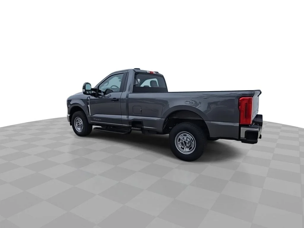 2025 Ford F-250 Super Duty XL - Photo 6