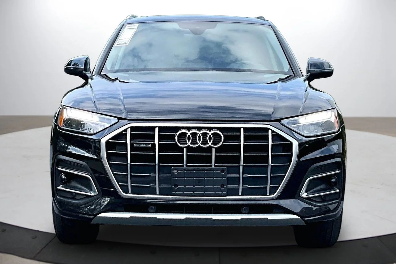 Used 2023 Black Audi 40 Premium image 3