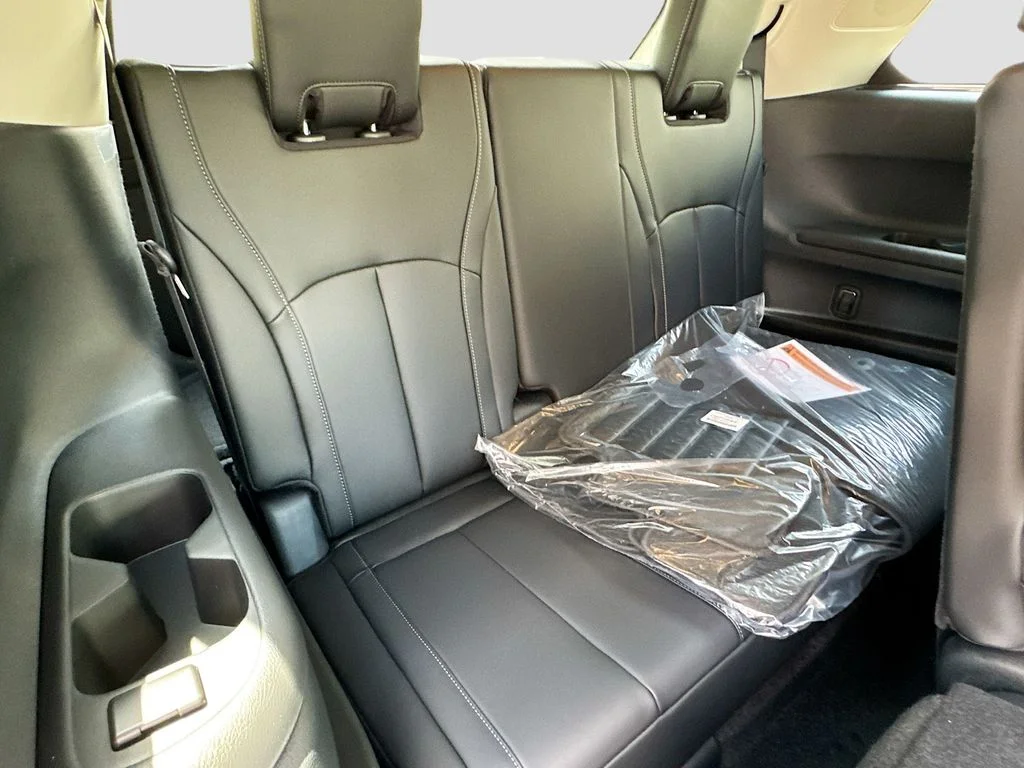Used 2027 Gray INFINITI PURE image 29