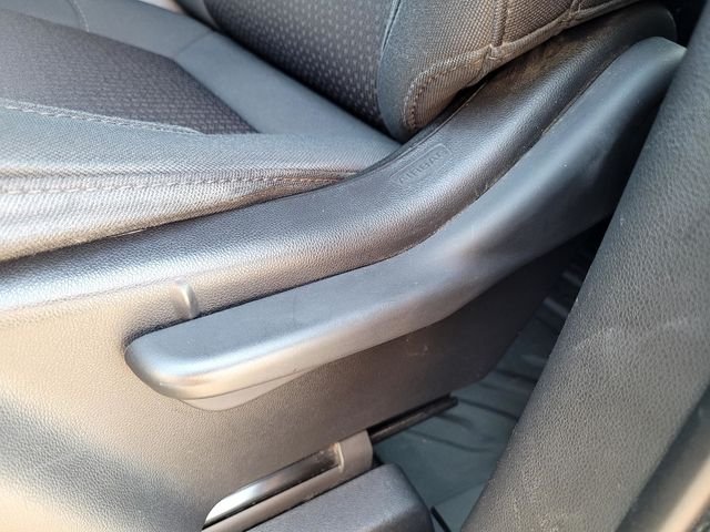 Used 2021 Black GMC Base image 11