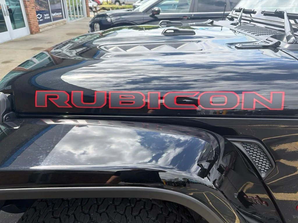 Used 2022 Black Jeep Unlimited Rubicon image 3