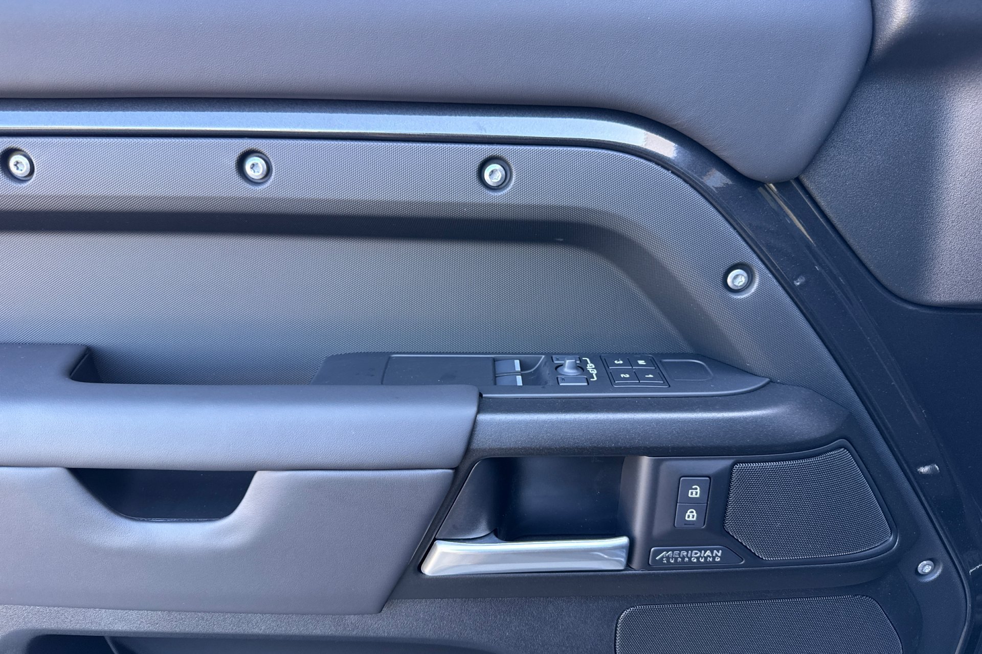 New 2026 Carpathian Grey Land Rover V8 image 14