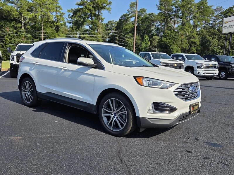 Used 2021 White Metallic FORD TITANIUM image 1
