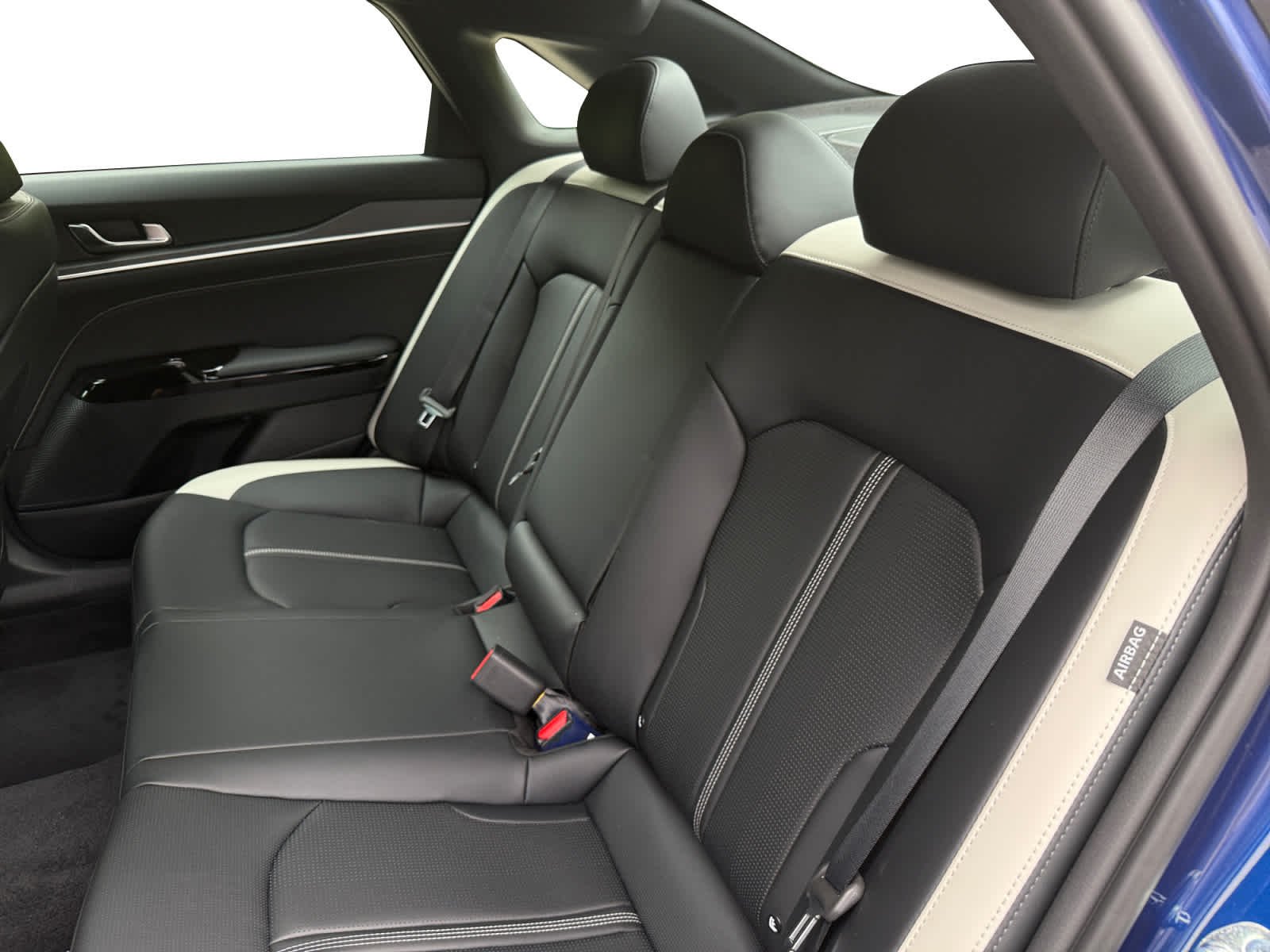 New 2026 Yacht Blue Kia GT-Line AWD image 22