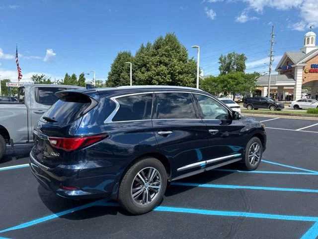 Used 2019 Hermosa Blue INFINITI LUXE image 5