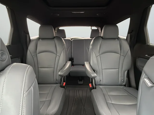 Used 2023 Black Buick Essence image 40