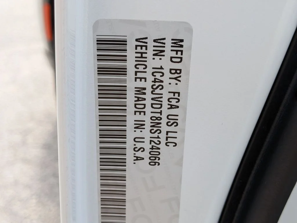 Used 2022 White Jeep Series III image 38