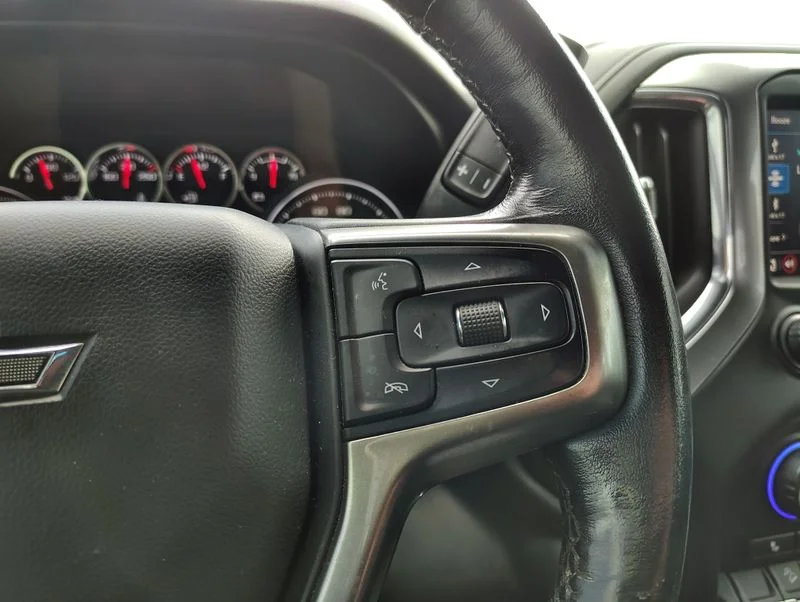 Used 2020 Blue Chevrolet LT Trail Boss image 14