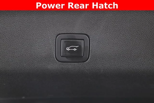 Used 2023 Gray Chevrolet Z71 image 31