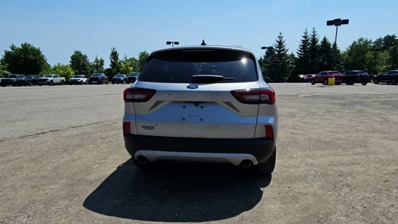 Used 2024 Iconic Silver Ford Active image 7