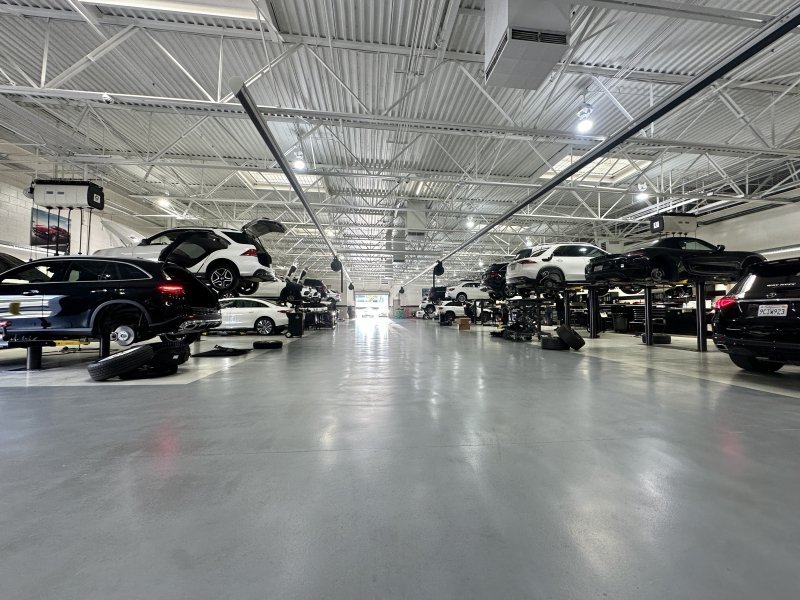 Certified Used 2023 Black Mercedes-Benz 580 image 45