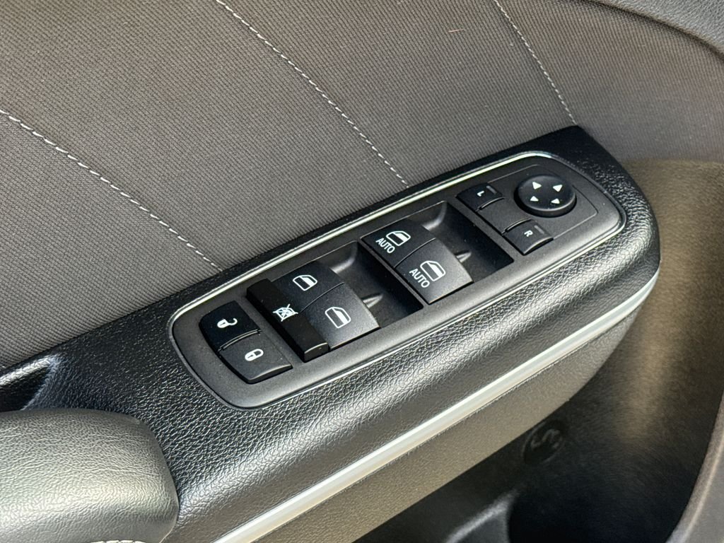 Used 2023 White Dodge R/T image 19