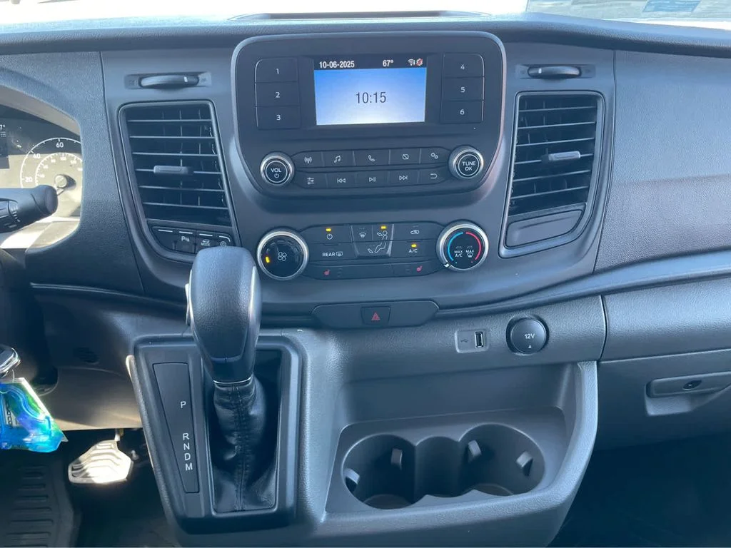 New 2025 Oxford White Ford Cargo Van image 19