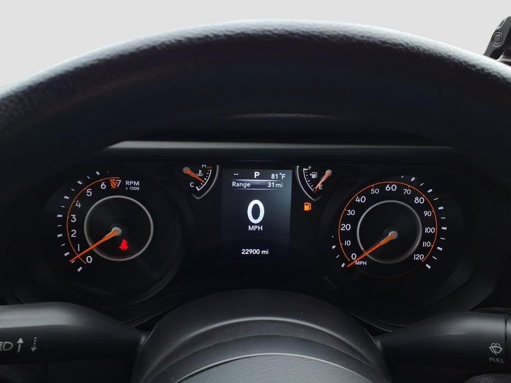 Used 2024 Anvil Clearcoat Jeep Sport image 12