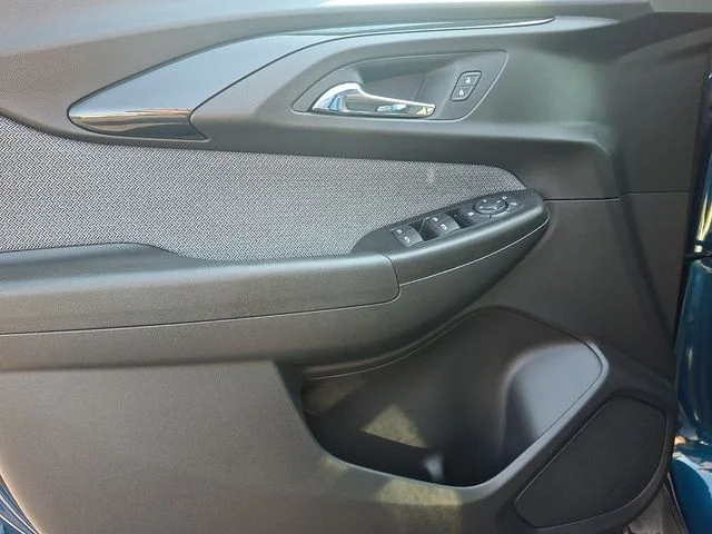 Used 2021 Blue Chevrolet LT image 11