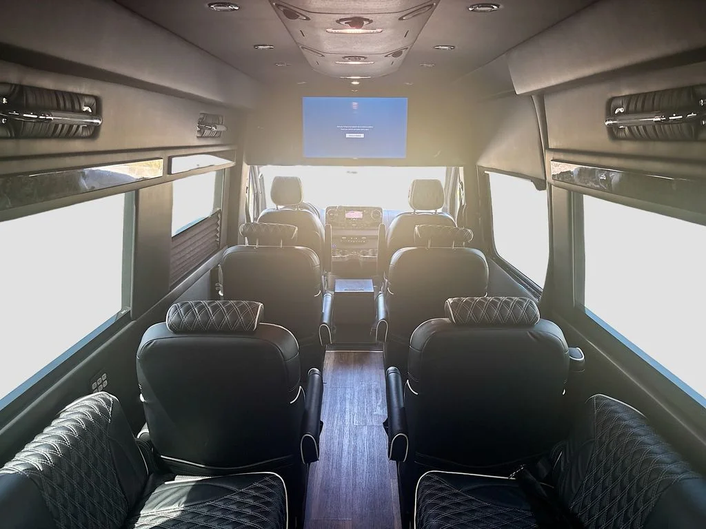 Used 2022 Black Mercedes-Benz Cargo 170 WB image 18