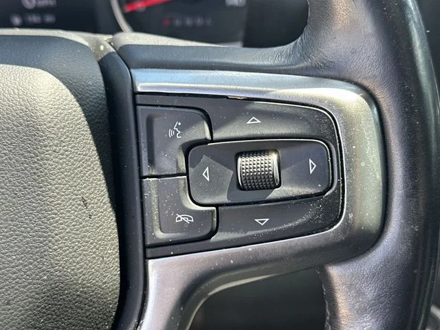 Used 2019 Red Chevrolet LT image 41