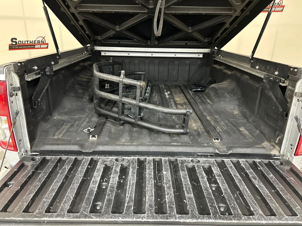 Used 2017 Silver Nissan SV image 5