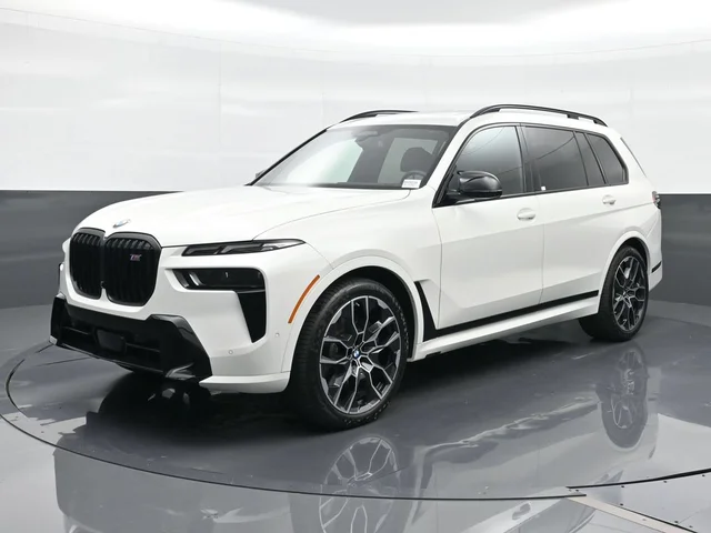 2024 BMW X7 M60i