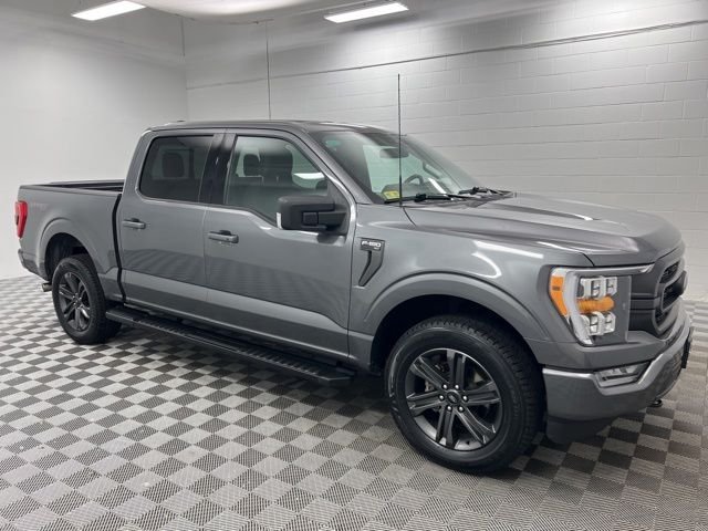 Used 2023 Gray Ford XLT image 4