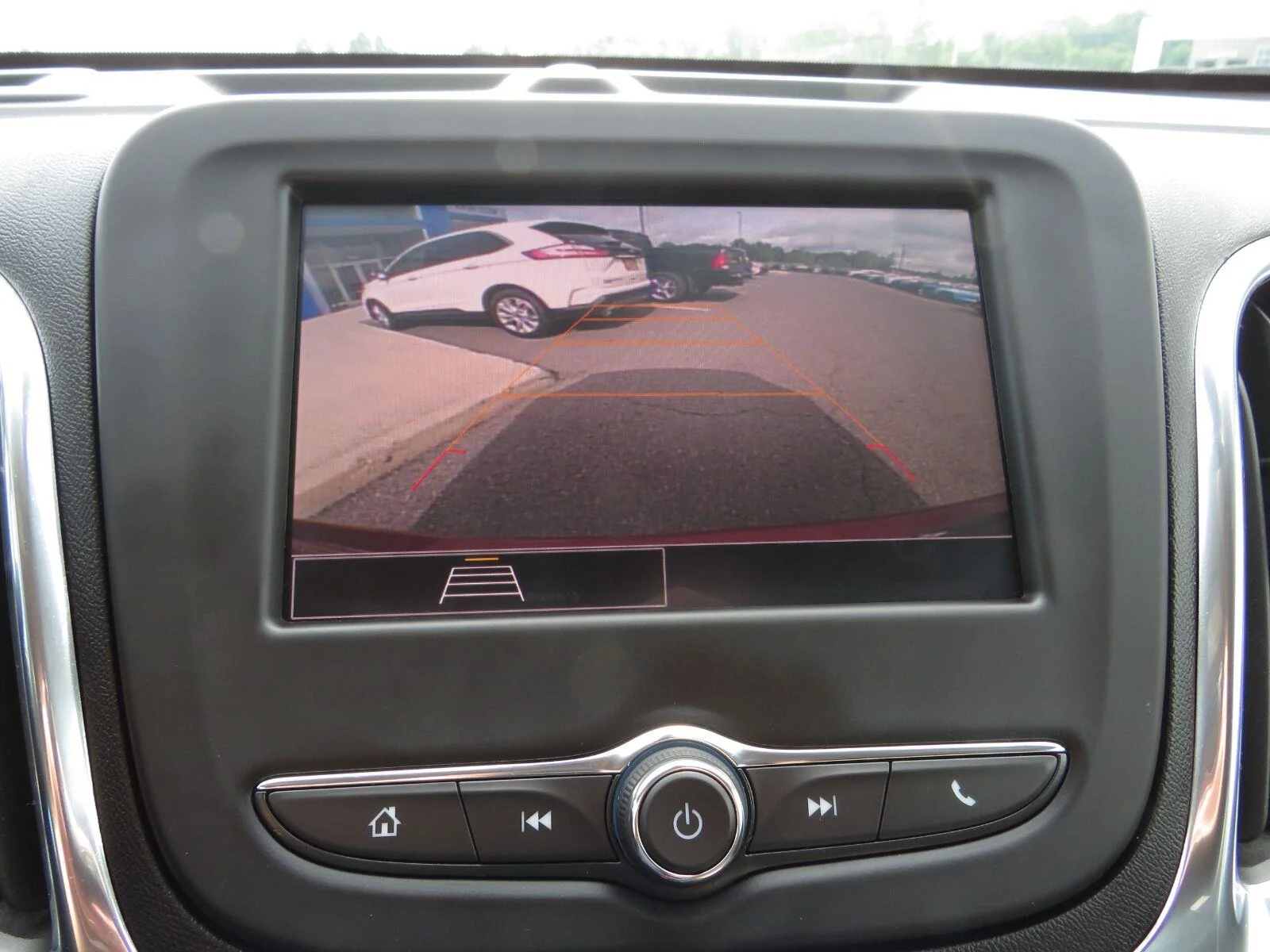 Used 2023 Radiant Red Tintcoat Chevrolet LT image 32