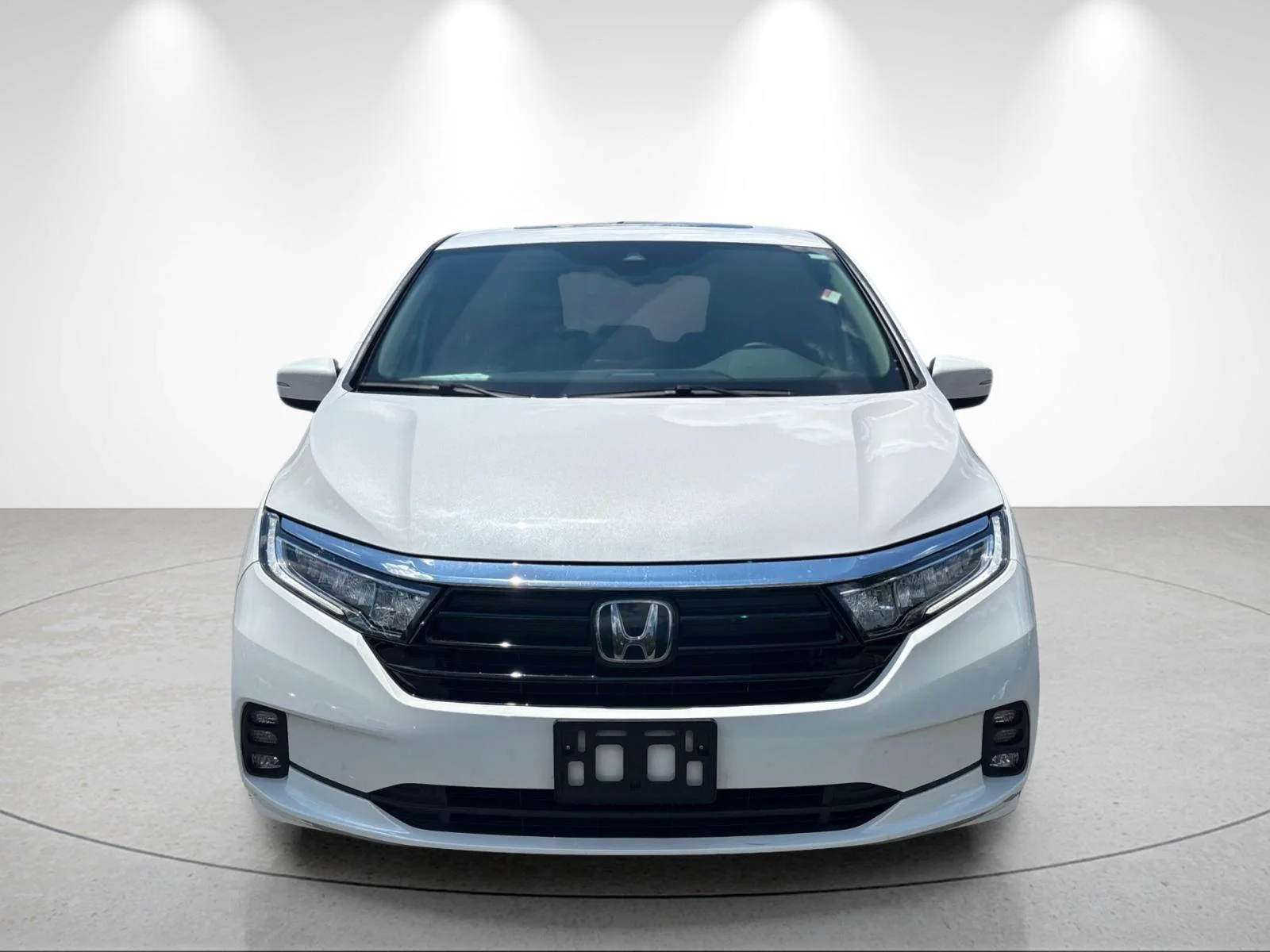 Used 2024 Platinum White Pearl Honda EX-L image 8