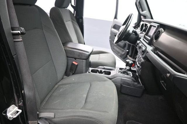 Used 2020 Black Jeep Sport image 25