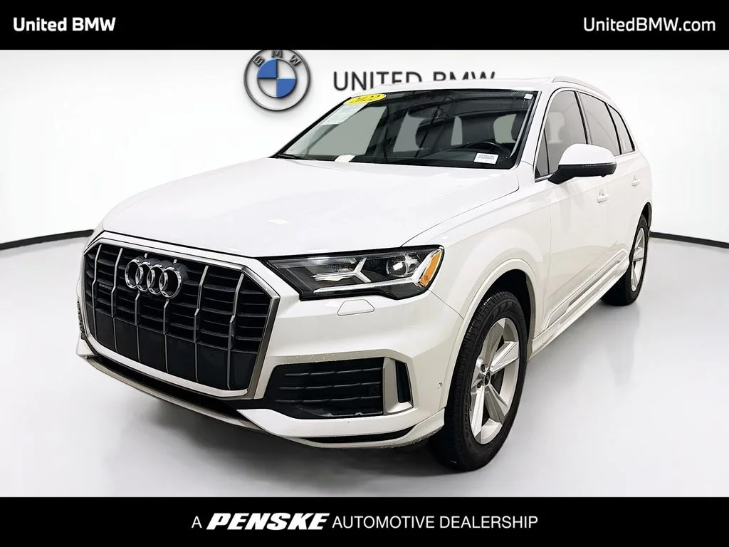2022 Audi Q7 45 Premium quattro Tiptronic's photo