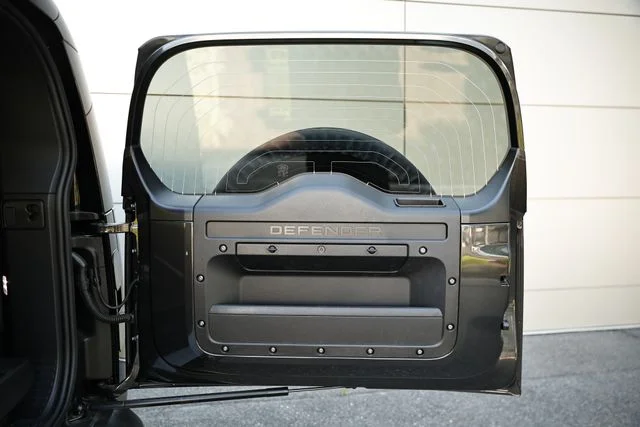 New 2026 Carpathian Grey Land Rover V8 image 38