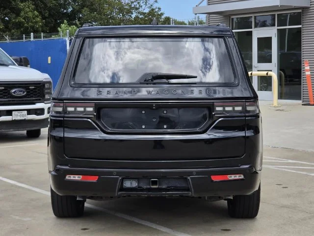 Used 2024 Diamond Black Jeep Series III image 9