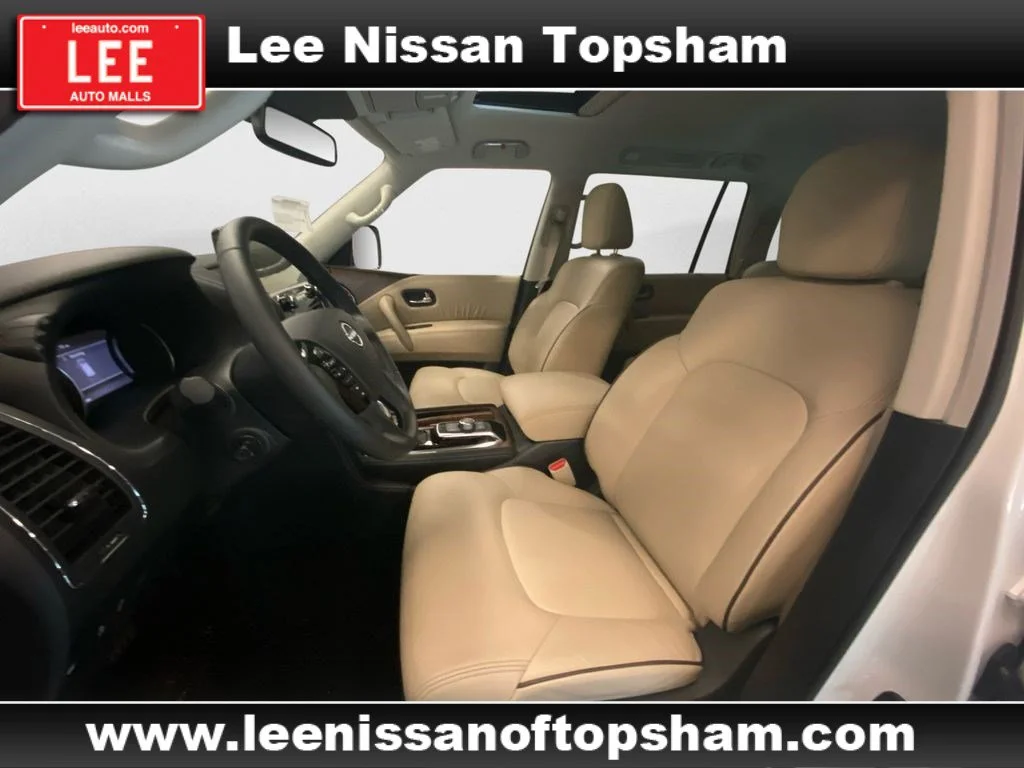 Certified Used 2024 Aspen White Tricoat Nissan SL image 9