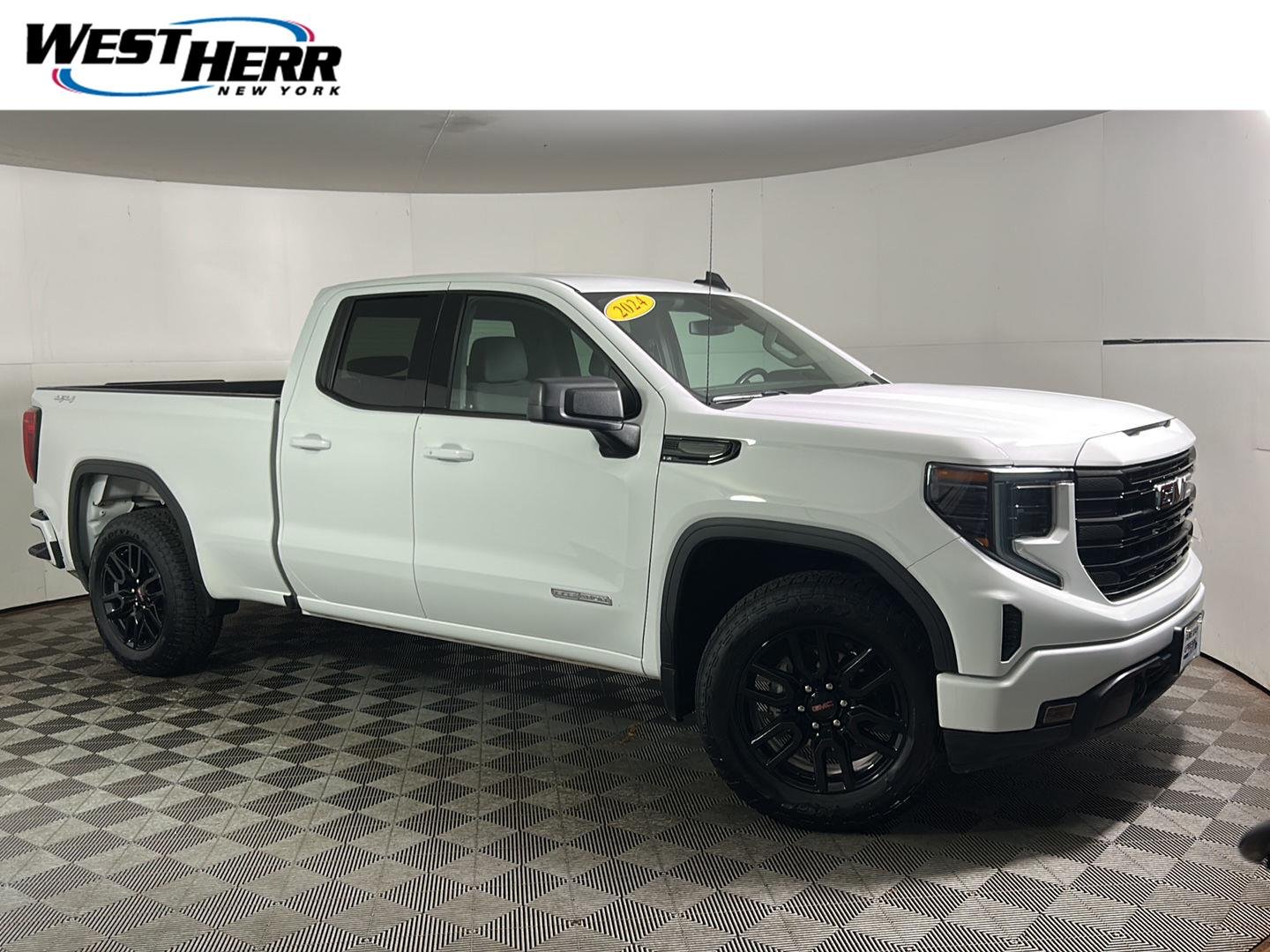 Used 2024 Summit White GMC Elevation image 1