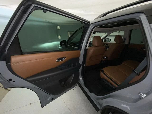 Used 2024 Gray Nissan Platinum image 23