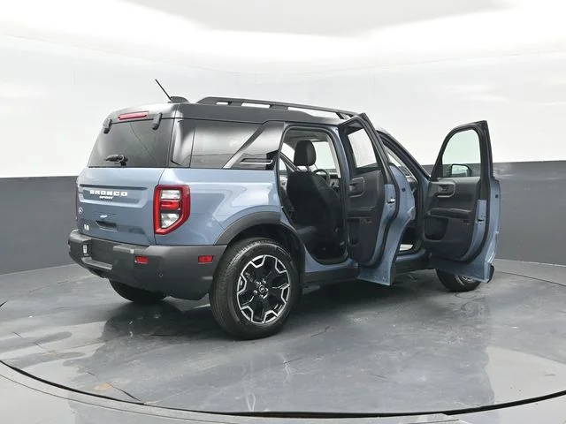 New 2026 Azure Gray Metallic Tri-Coat Ford Outer Banks® image 28