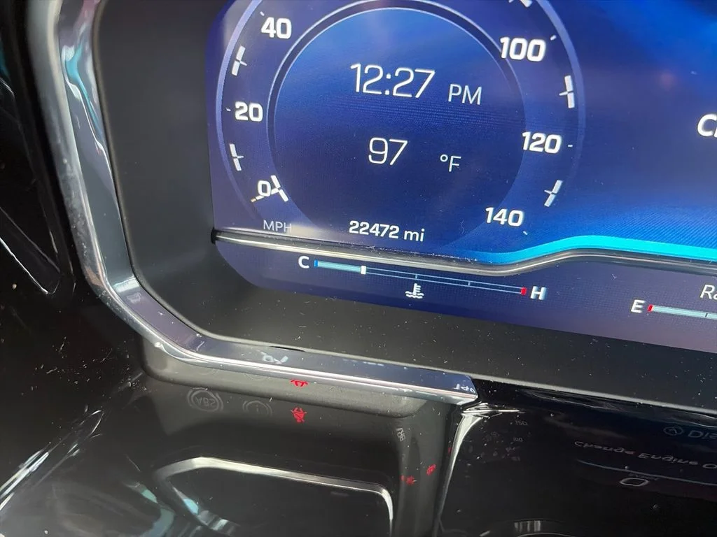 Used 2024 Gray Chevrolet ZR2 image 31