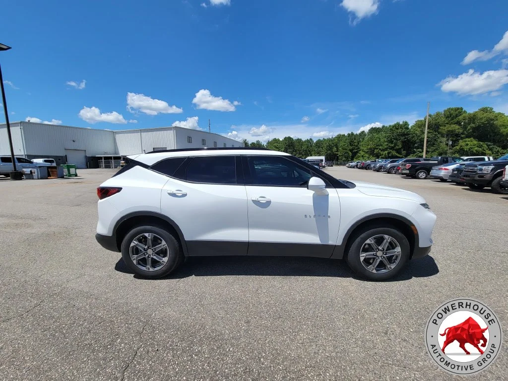 Used 2024 White Chevrolet LT image 8
