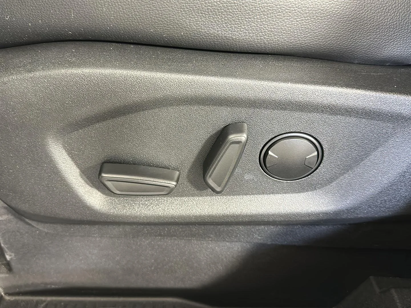 Used 2023 Carbonized Gray Ford SEL image 11