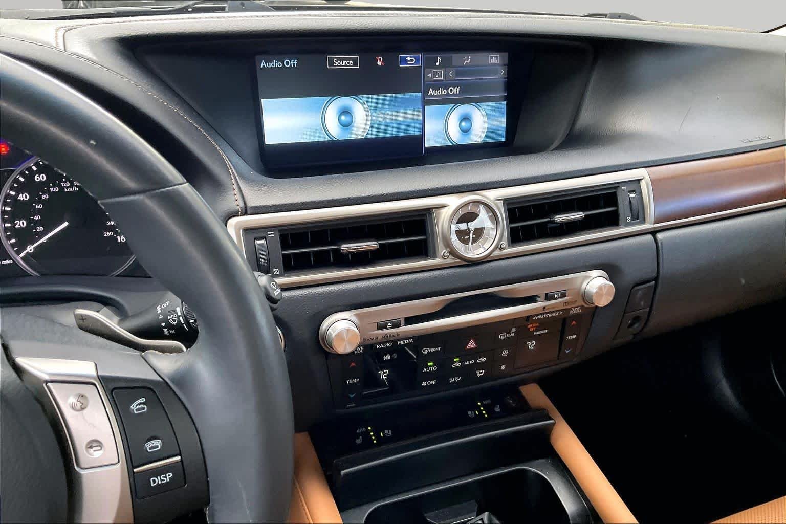 Used 2015 Obsidian Lexus  image 7
