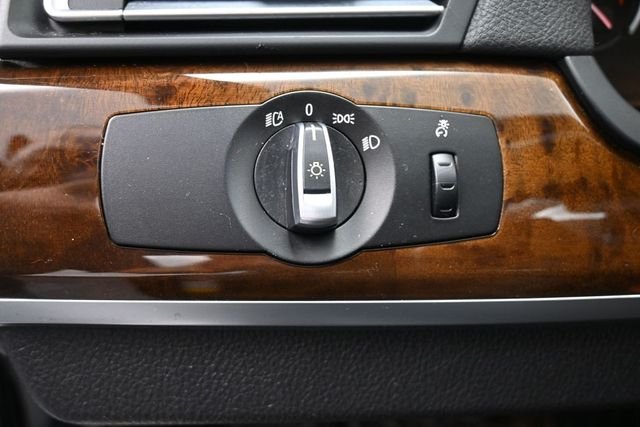Used 2013 Black BMW 740Li image 20