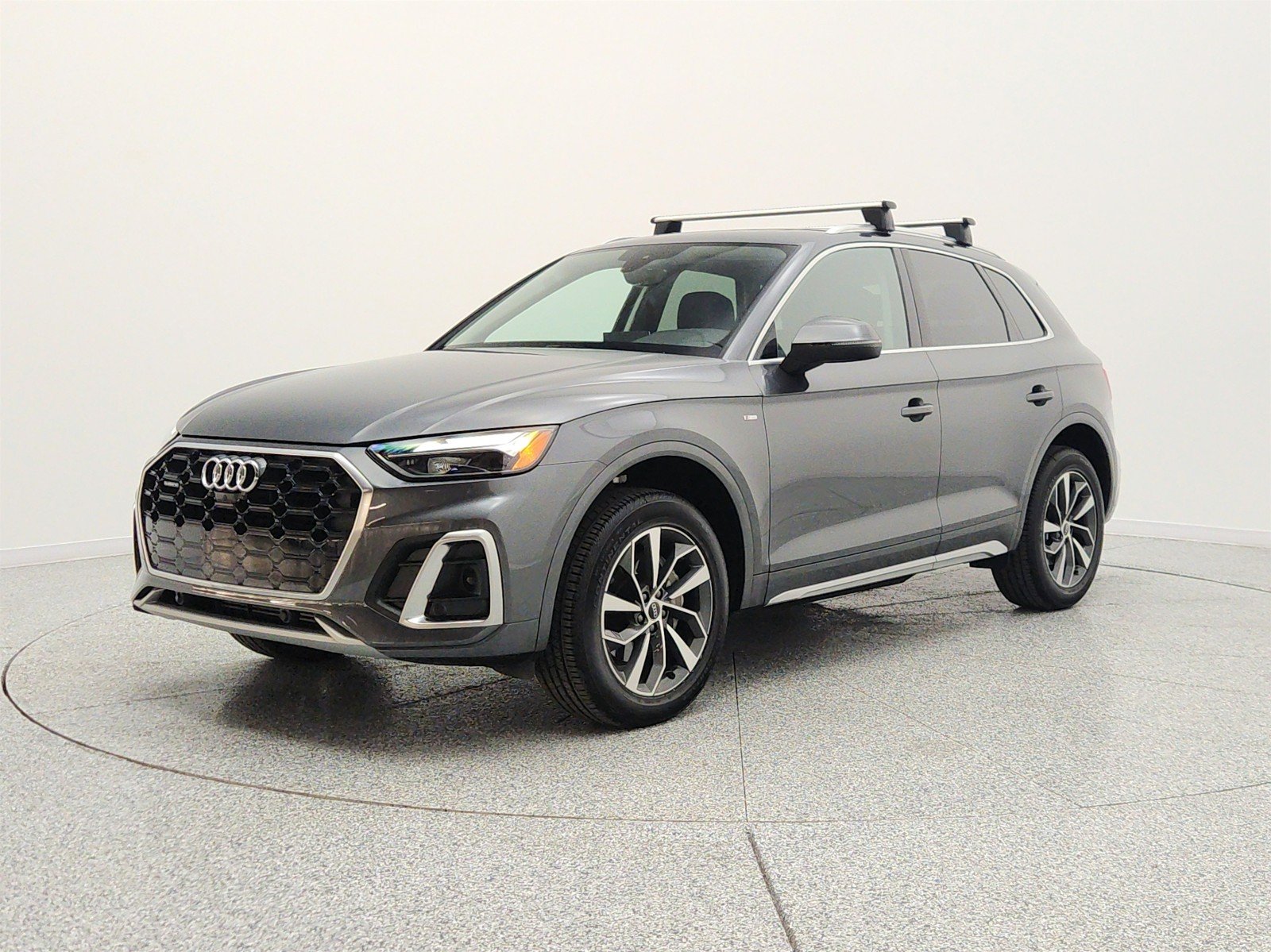 2023 Audi Q5 45 Premium Plus's photo