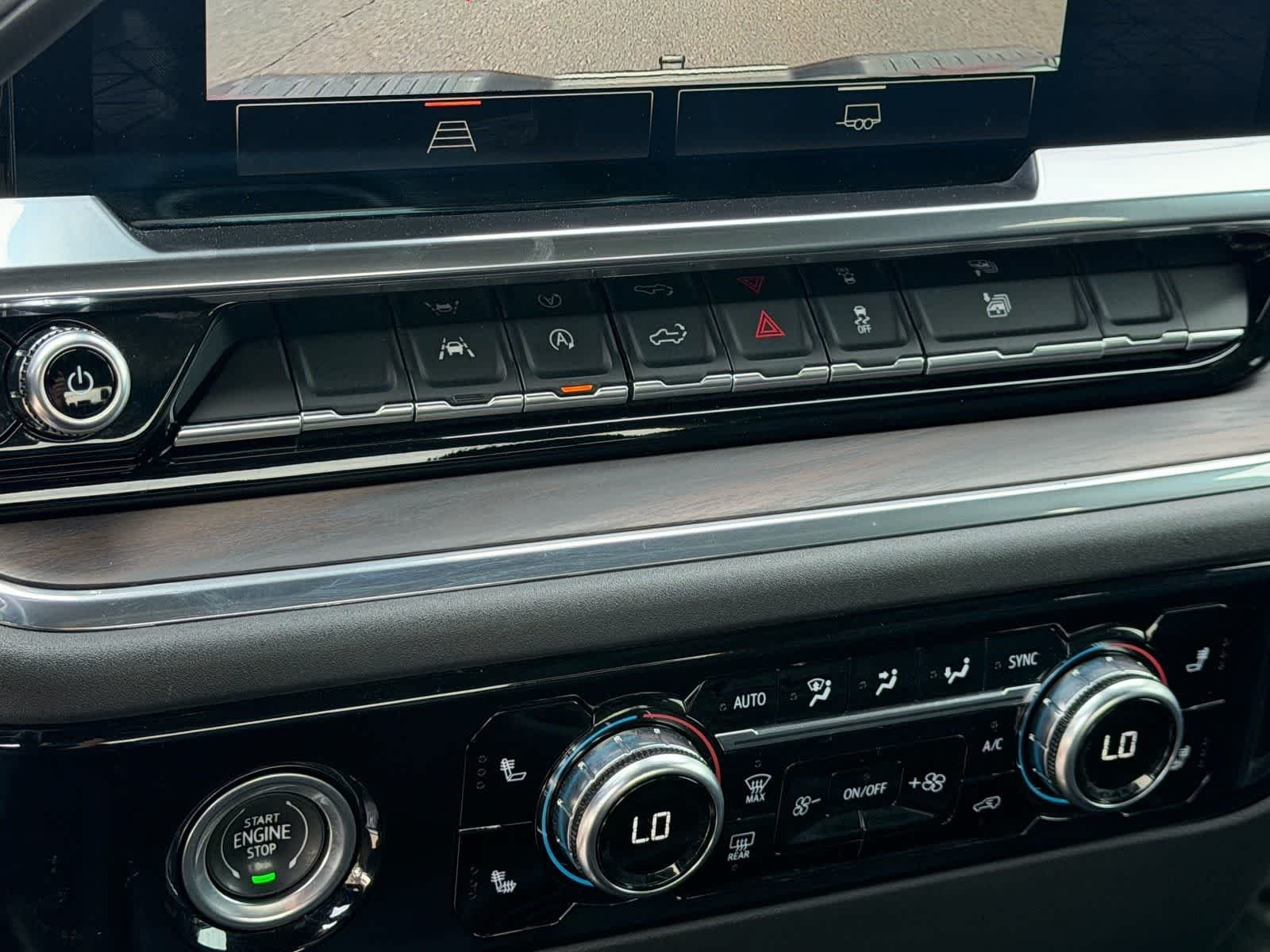 2024 GMC Sierra 1500 SLT - Photo 27