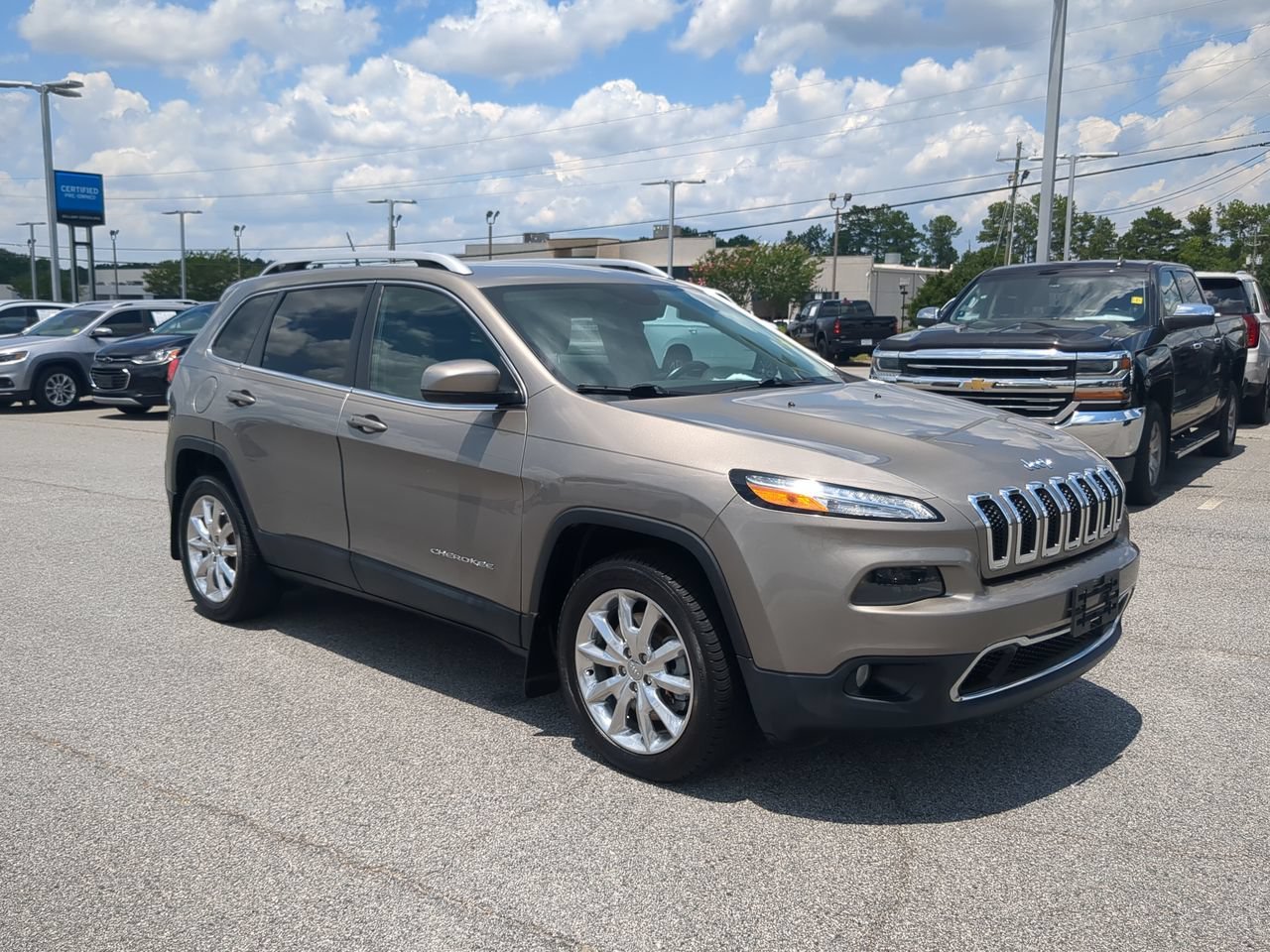 Used 2017 Jeep Cherokee Limited with VIN 1C4PJLDS6HW558842 for sale in McDonough, GA