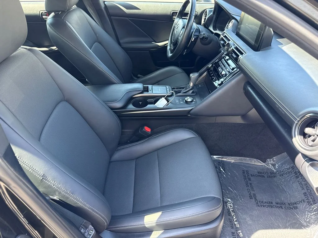 Used 2024 Black Lexus 300 image 11