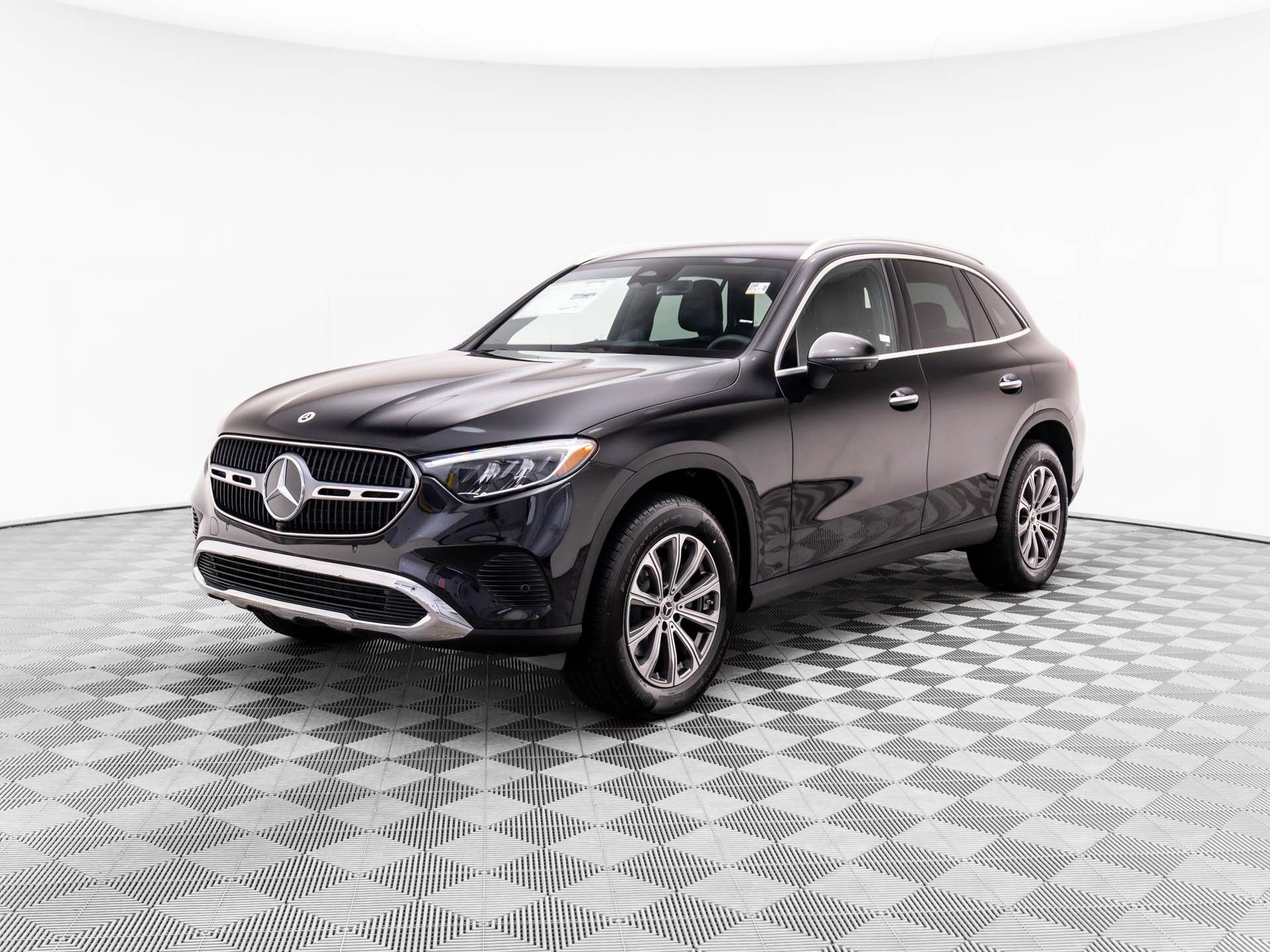 Certified Used 2026 Black Mercedes-Benz GLC 300 image 1