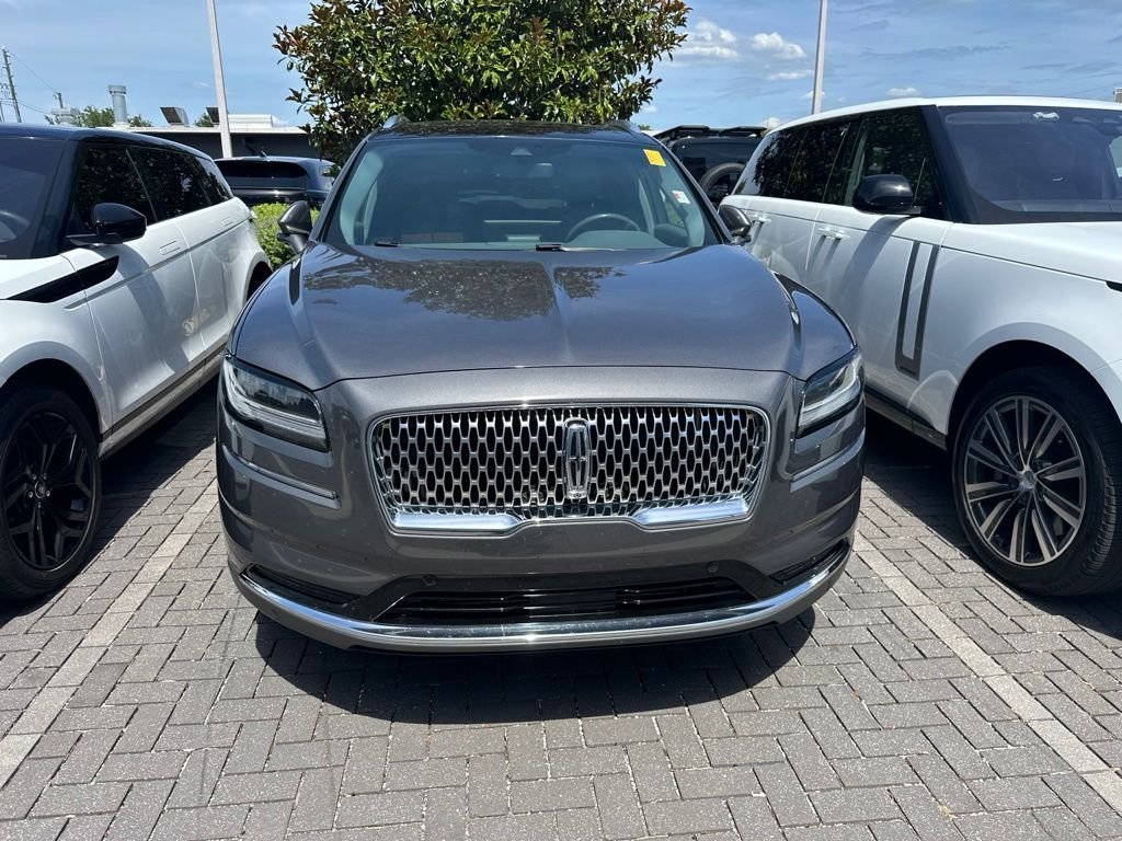 Used 2021 Gray Lincoln Reserve image 2