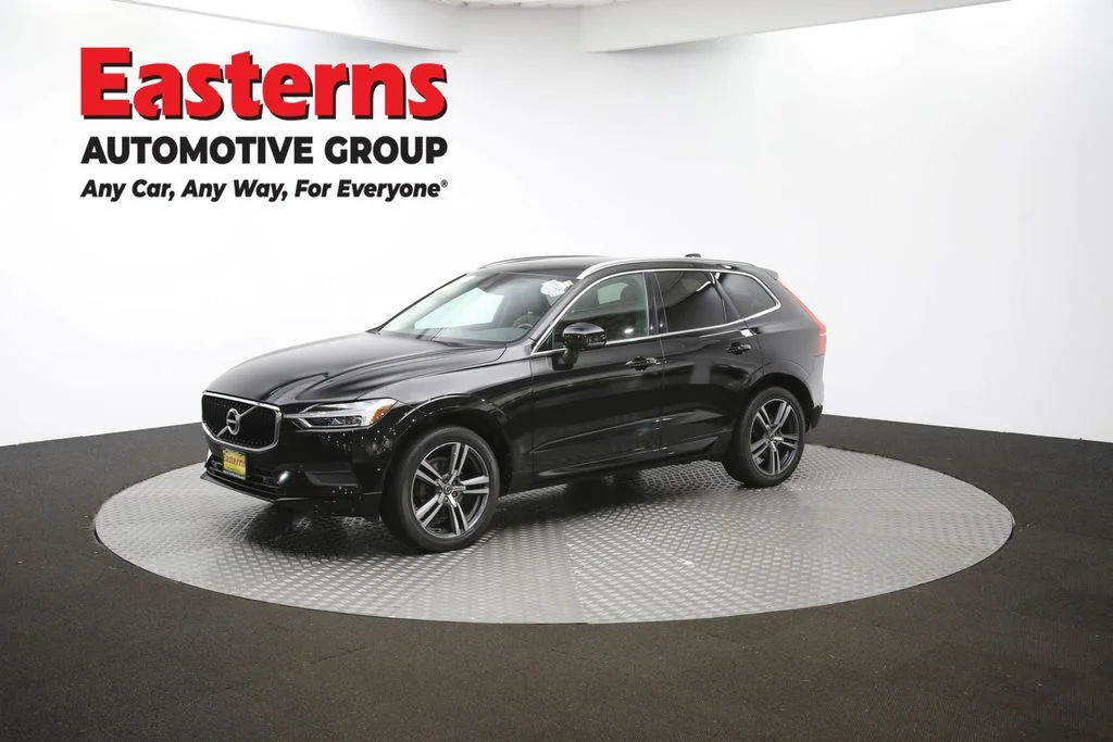 Used 2019 Black Volvo T5 Momentum image 58
