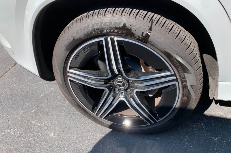 Certified Used 2025 MANUFAKTUR Alpine Gray Mercedes-Benz GLE 350 image 13