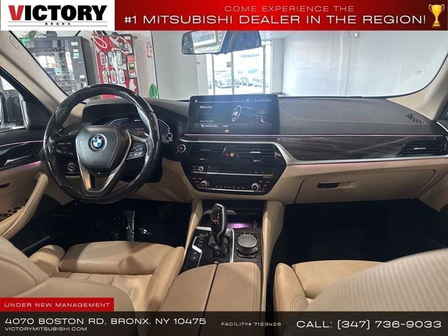Used 2022 White BMW 530e iPerformance image 20