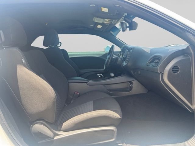 Used 2023 White Dodge R/T image 15